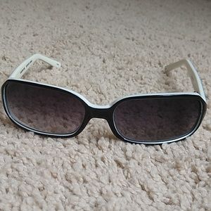 Thin frame Sunglasses